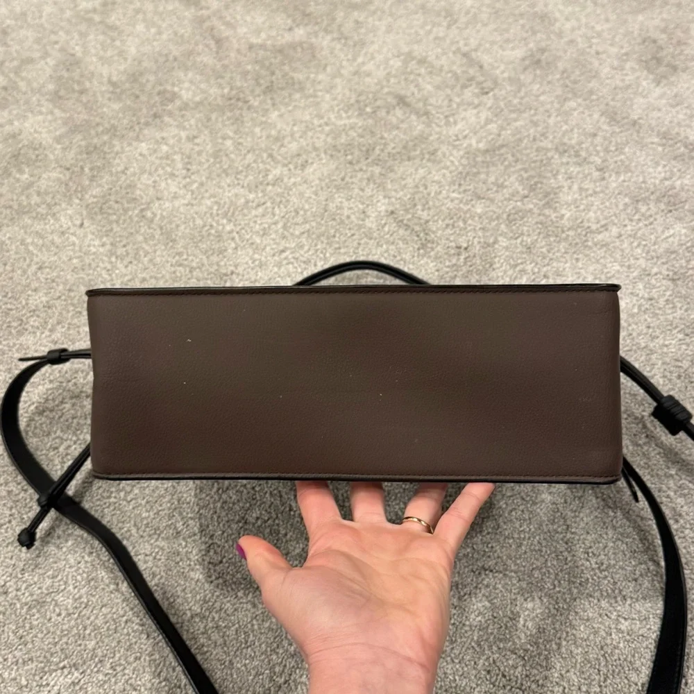 Von Holzhausen “The Handheld” Satchel Chocolate Brown and Black Trim - Picture 7 of 16